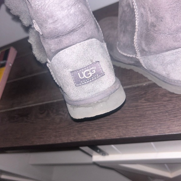 UGG Australia Gray Suede Bailey Button Boots (short) - Picture 2 of 3
